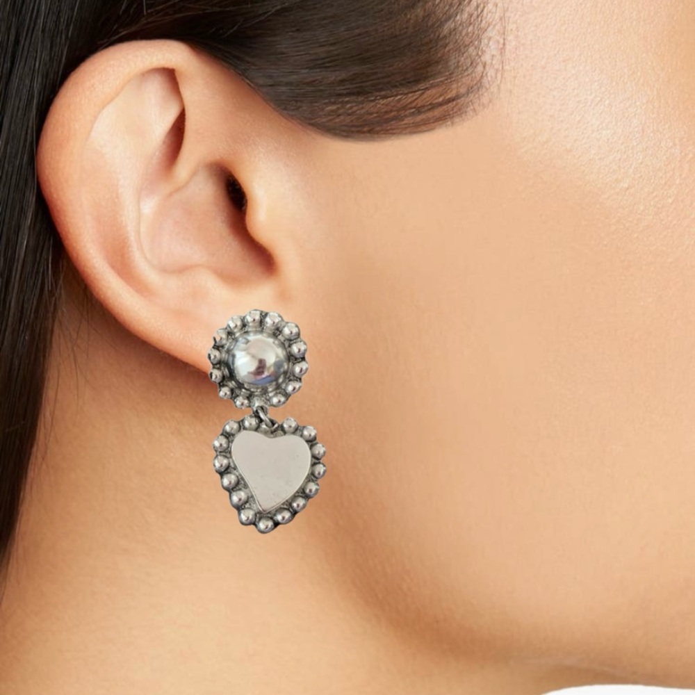 Vanessa Mooney Wynonna Flower Drop Stud Earrings